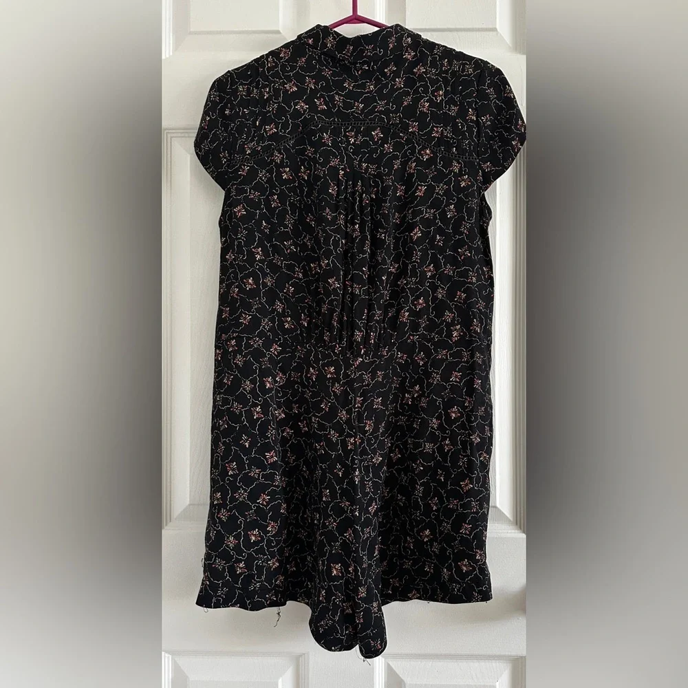 Free‎ People Debby Dot Romper Black Floral Button Viscose Collar Small - Picture 4 of 9
